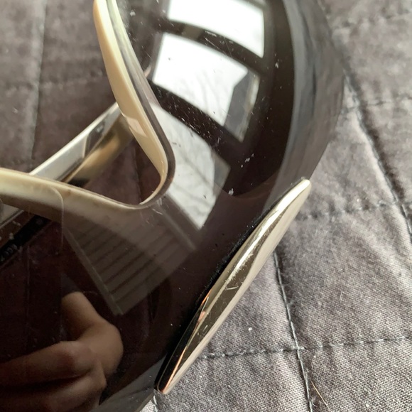 CHANEL 😎 Sunglasses model 6007 - Picture 12 of 15